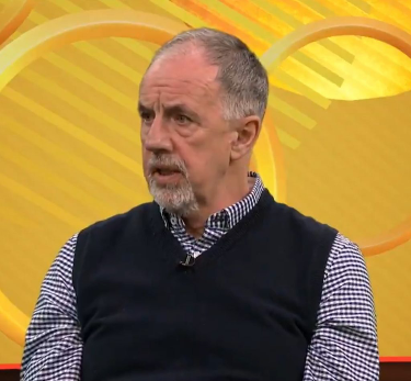 EPL: Mark Lawrenson predicts Chelsea against Manchester United, City vs Aston Villa, and others.