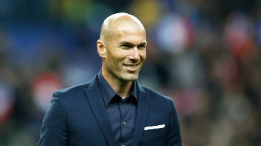 Zidane selects between Manchester United and Bayern Munich for next employment.
